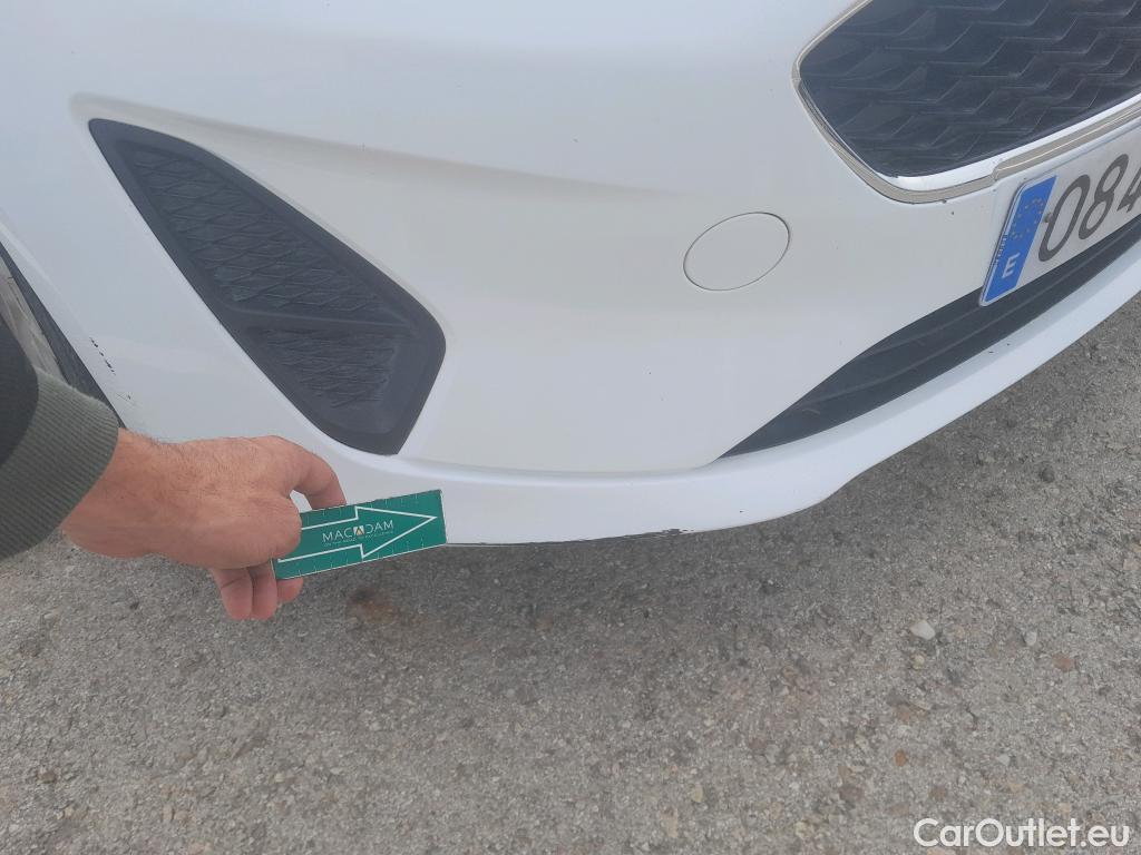  Ford  Fiesta FORD  / 2017 / 5P / berlina con portón 1.5 TDCi 63kW Trend 5p #21