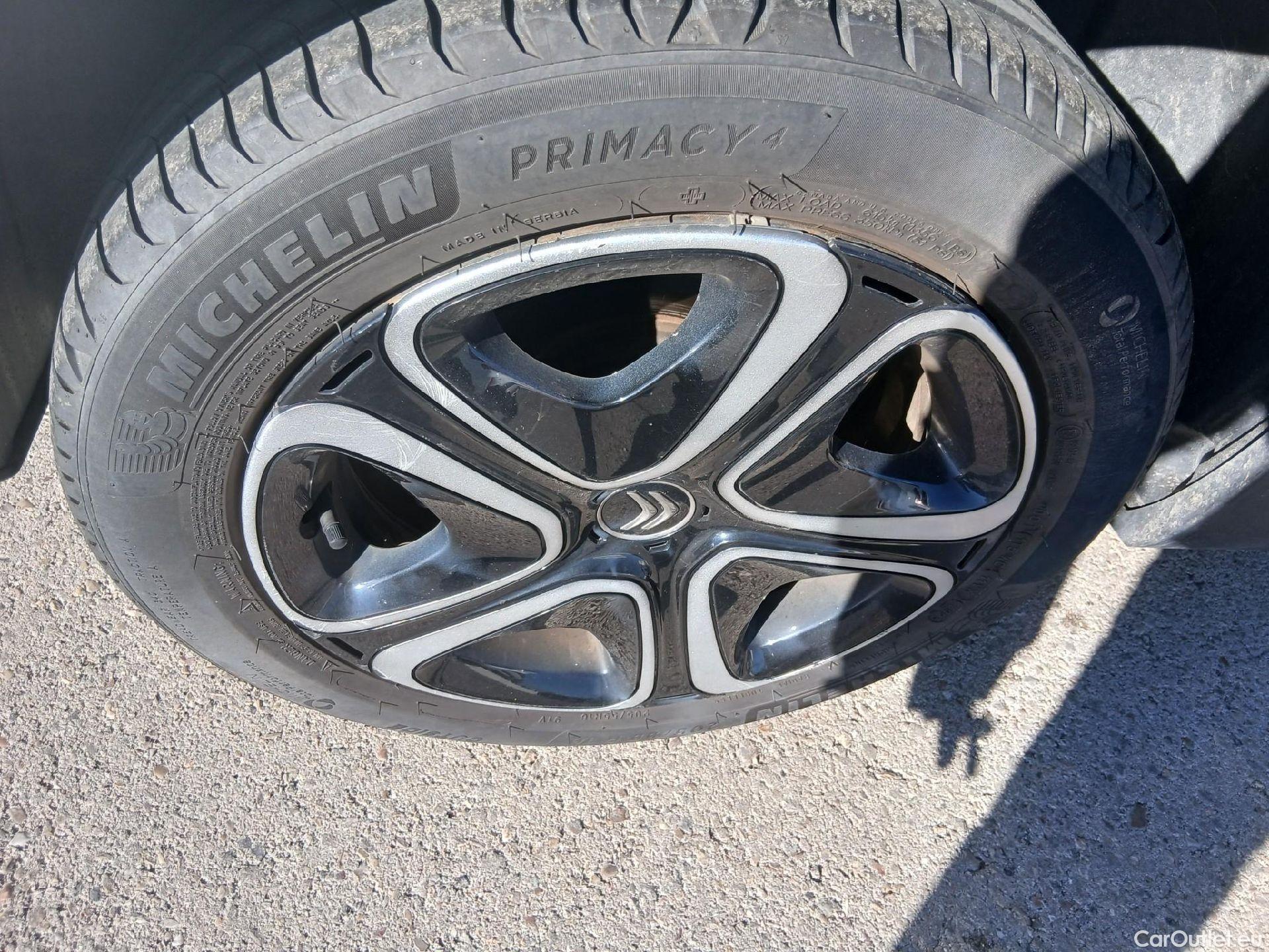  Citroen  C3 CITROEN  / 2020 / 5P / berlina con portón BlueHDi 75KW (100CV) S&S FEEL #36