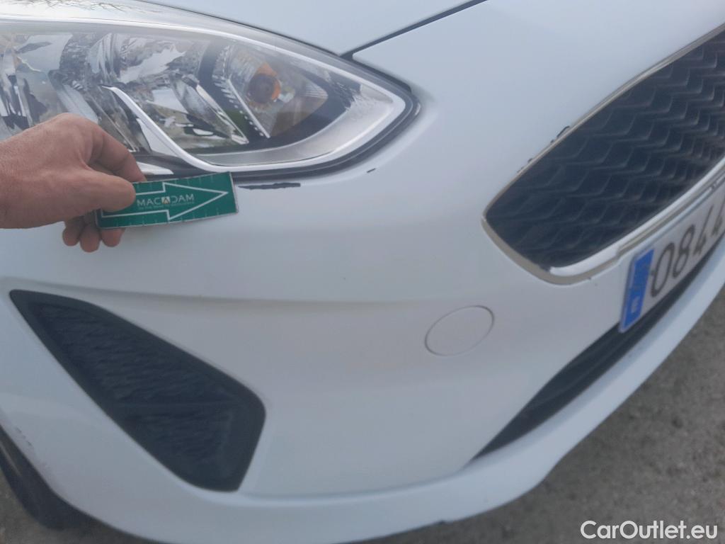  Ford  Fiesta FORD  / 2017 / 5P / berlina con portón 1.5 TDCi 63kW Trend 5p #22