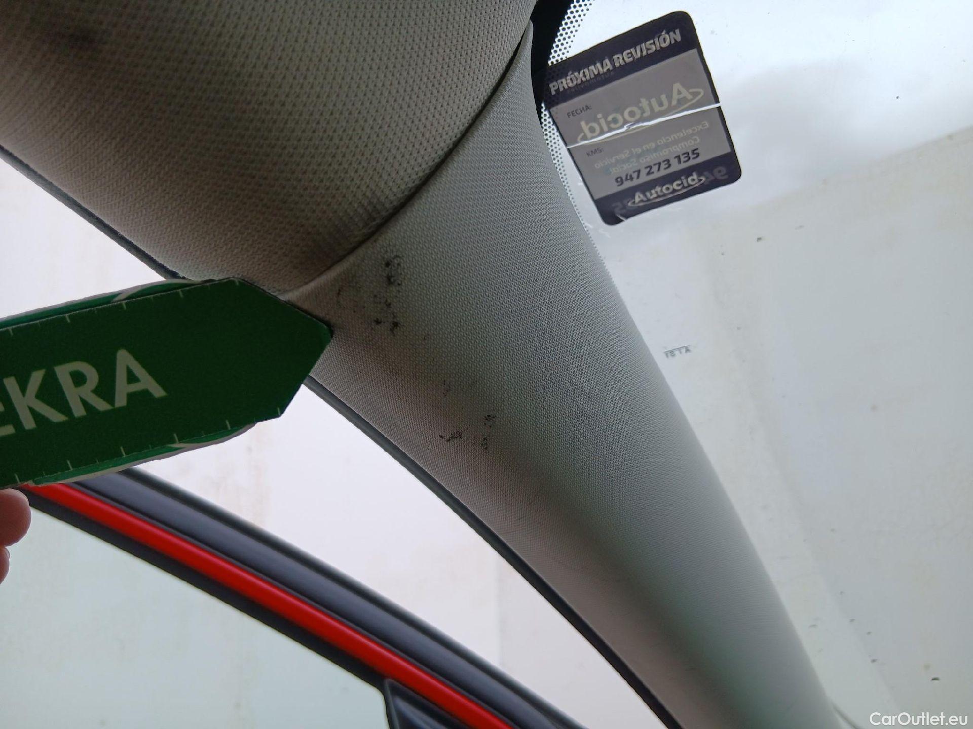  Ford  Focus FORD  / 2018 / 5P / berlina con portón 1.5 Ecoblue 70kW Trend+ #2