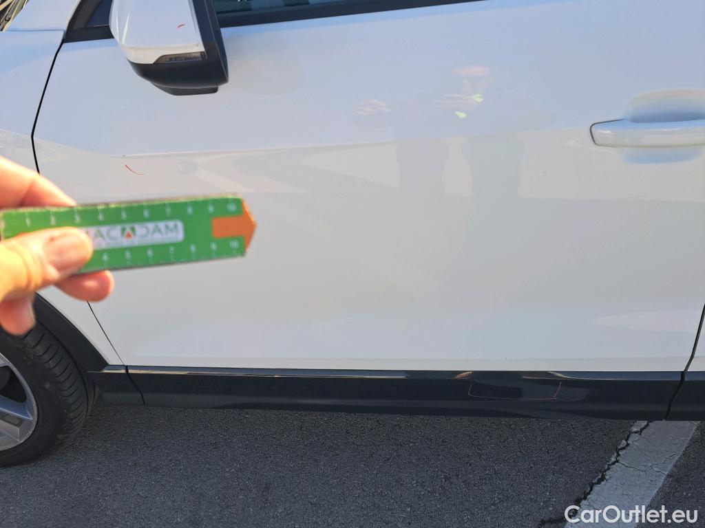  Audi  Q2 AUDI  / 2016 / 5P / todoterreno Design 35 TFSI 110kW (150CV) S tronic #14