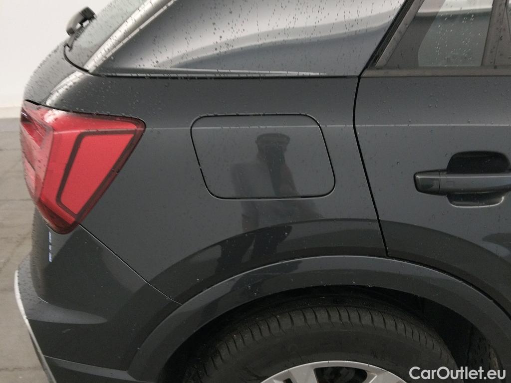  Audi  Q2 AUDI  / 2020 / 5P / todoterreno Advanced 35 TFSI 110kW (150CV) S tronic (AC) #3
