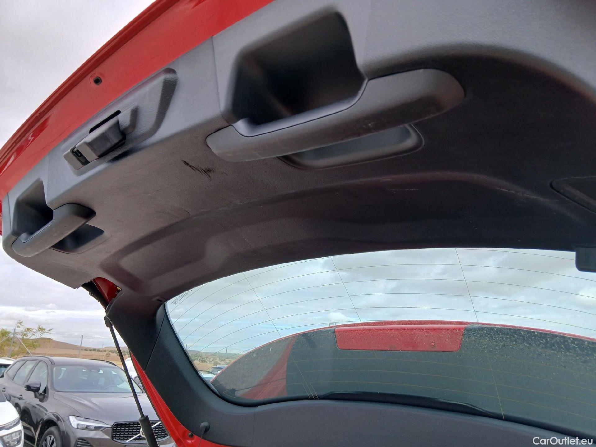  Ford  Focus FORD  / 2018 / 5P / berlina con portón 1.5 Ecoblue 70kW Trend+ #5