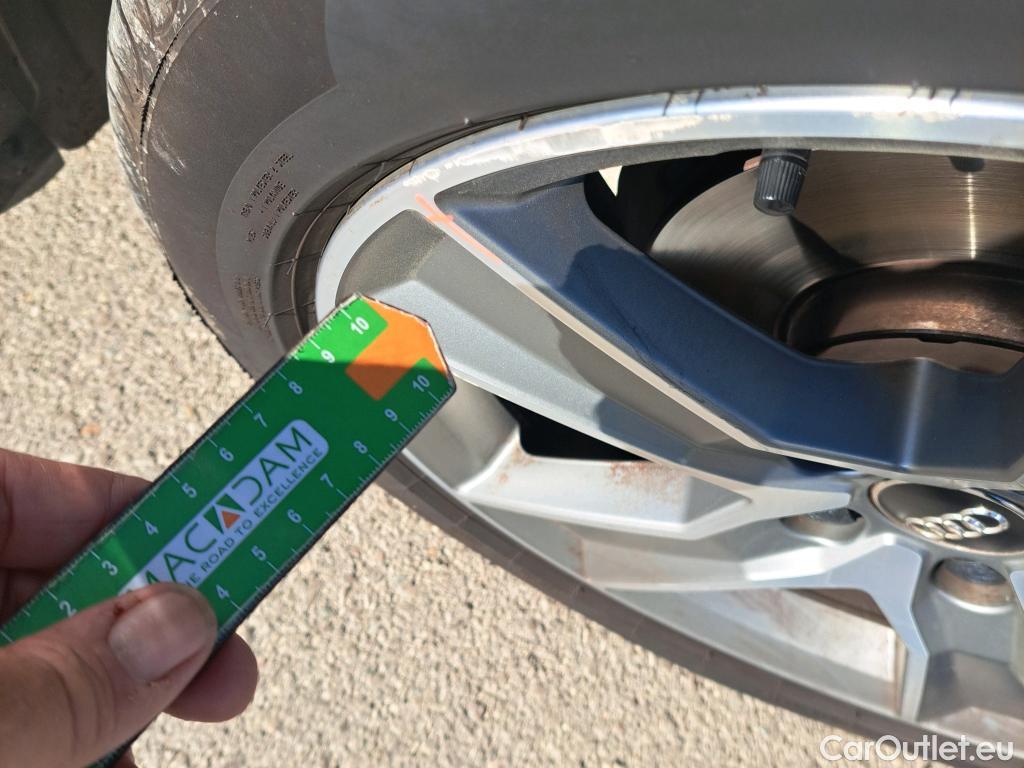  Audi  Q2 AUDI  / 2016 / 5P / todoterreno Design 35 TFSI 110kW (150CV) S tronic #11