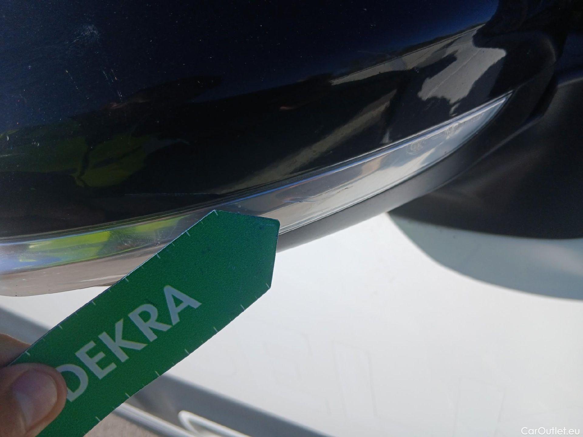  Citroen  C3 CITROEN  / 2020 / 5P / berlina con portón BlueHDi 75KW (100CV) S&S FEEL #41