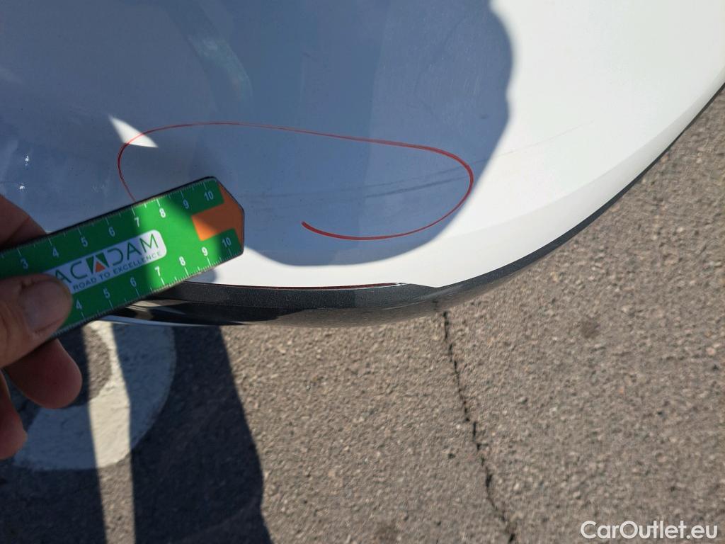  Audi  Q2 AUDI  / 2016 / 5P / todoterreno Design 35 TFSI 110kW (150CV) S tronic #49