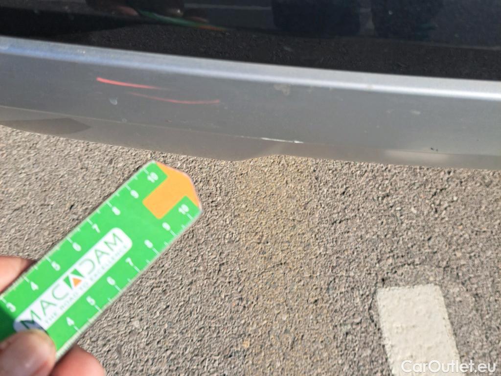  Audi  Q2 AUDI  / 2016 / 5P / todoterreno Design 35 TFSI 110kW (150CV) S tronic #26