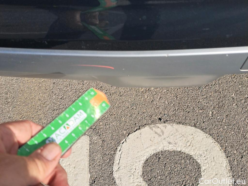  Audi  Q2 AUDI  / 2016 / 5P / todoterreno Design 35 TFSI 110kW (150CV) S tronic #27