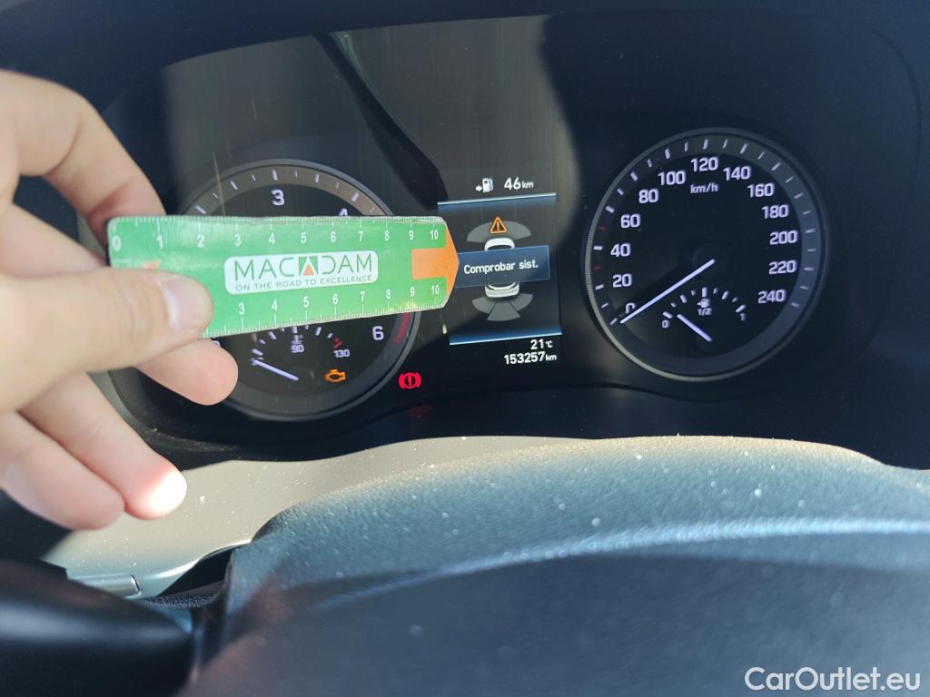  Hyundai  Tucson HYUNDAI  / 2018 / 5P / todoterreno 1.6 CRDI 100kW (136CV) 48V N-Line 4X2 #63