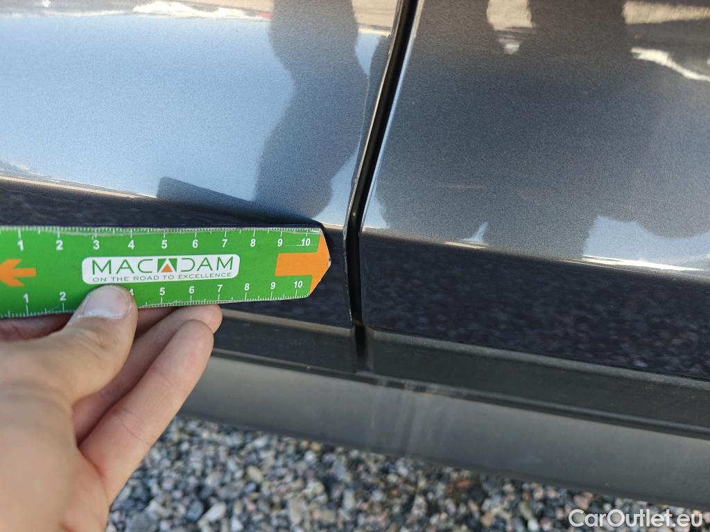  Hyundai  Tucson HYUNDAI  / 2018 / 5P / todoterreno 1.6 CRDI 100kW (136CV) 48V N-Line 4X2 #22