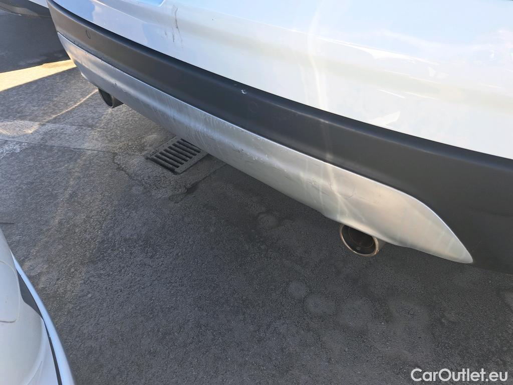  Ford  Kuga FORD  / 2016 / 5P / todoterreno 1.5 EcoBoost 88kW 4x2 Trend+ (CX) #11