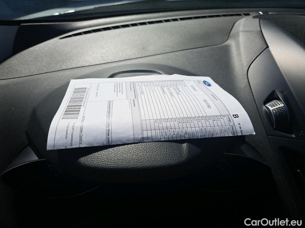  Ford  Kuga FORD  / 2016 / 5P / todoterreno 1.5 EcoBoost 88kW 4x2 Trend+ (CX) #21