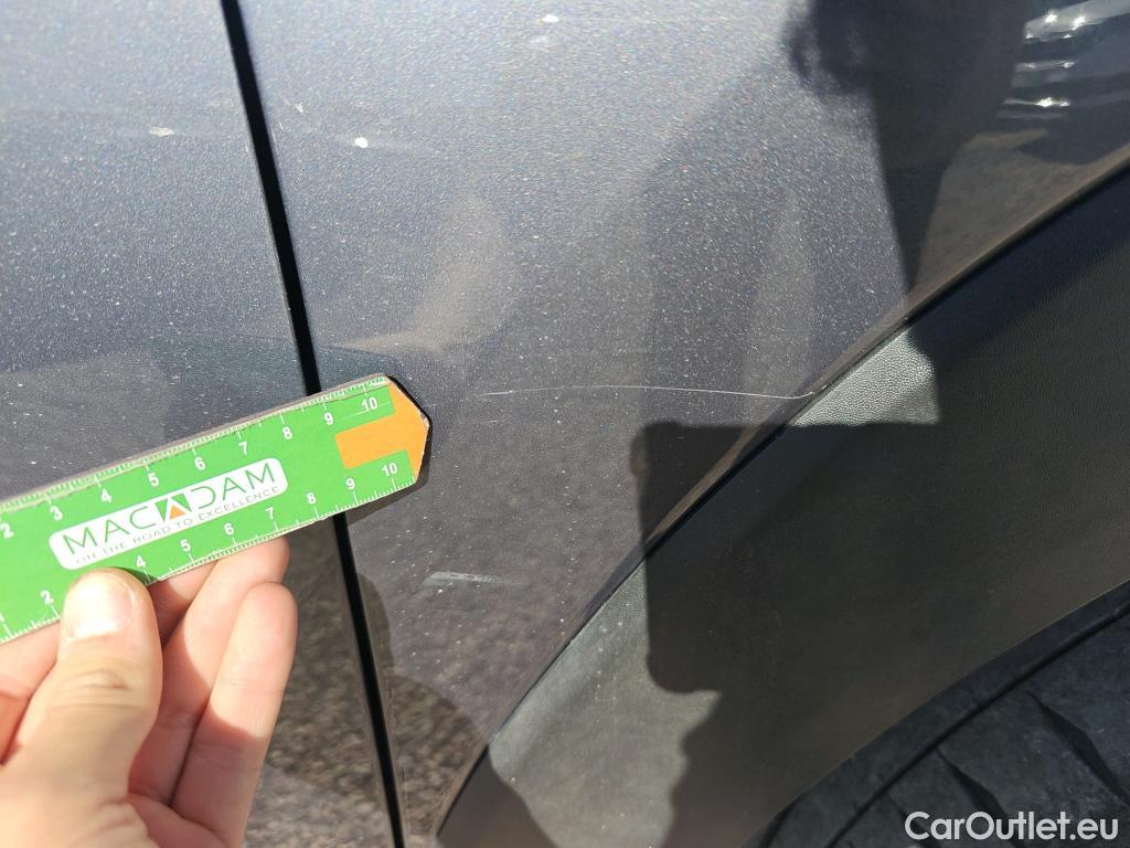  Hyundai  Tucson HYUNDAI  / 2018 / 5P / todoterreno 1.6 CRDI 100kW (136CV) 48V N-Line 4X2 #39