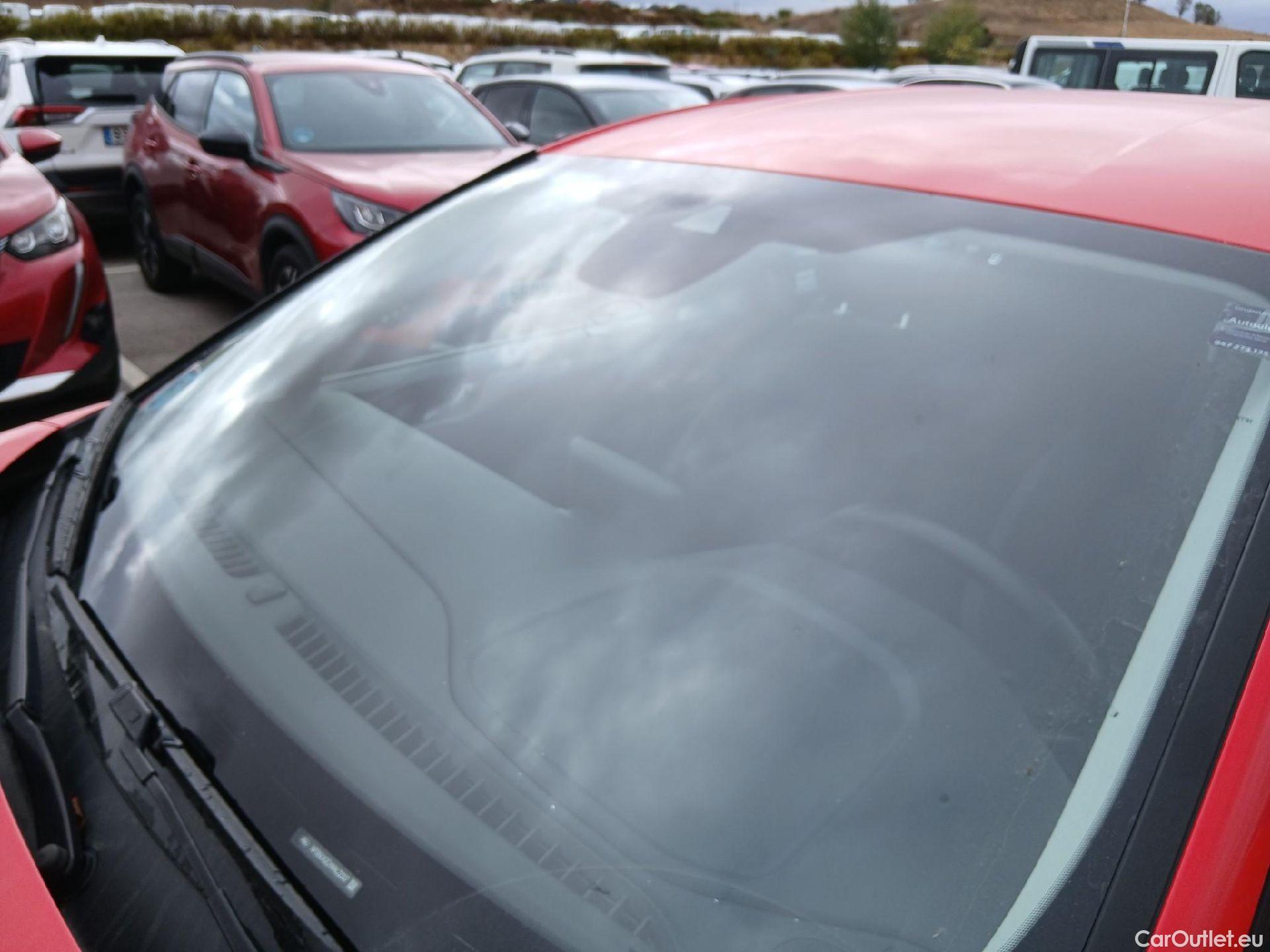  Ford  Focus FORD  / 2018 / 5P / berlina con portón 1.5 Ecoblue 70kW Trend+ #8