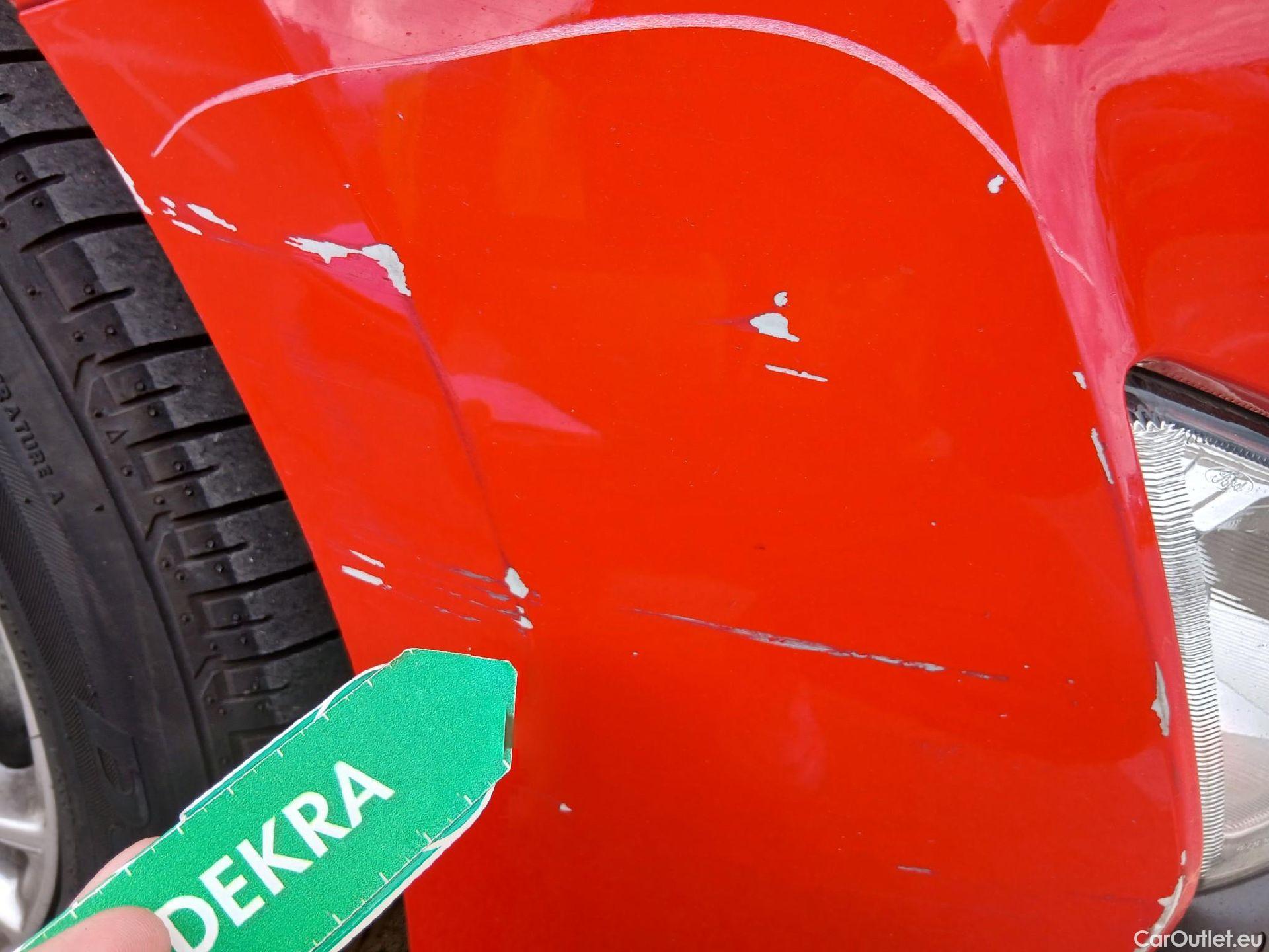  Ford  Focus FORD  / 2018 / 5P / berlina con portón 1.5 Ecoblue 70kW Trend+ #9