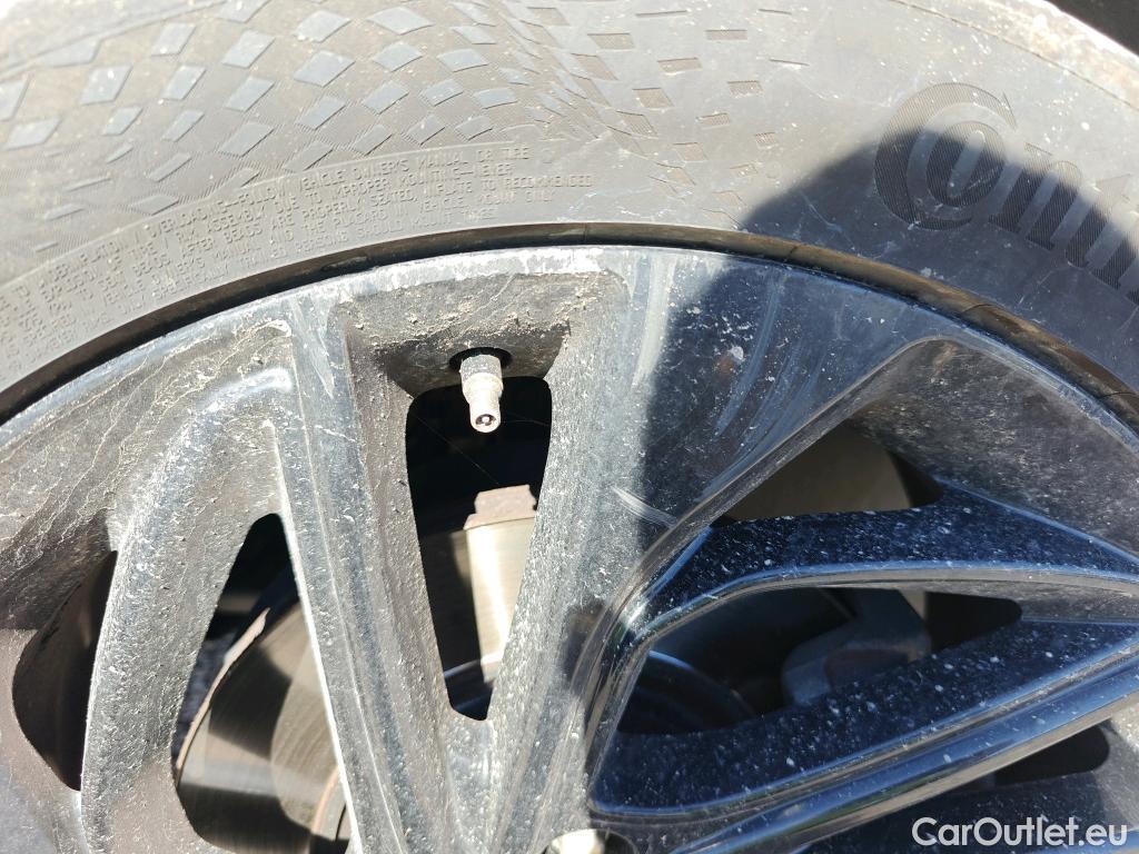  Hyundai  Tucson HYUNDAI  / 2018 / 5P / todoterreno 1.6 CRDI 100kW (136CV) 48V N-Line 4X2 #36