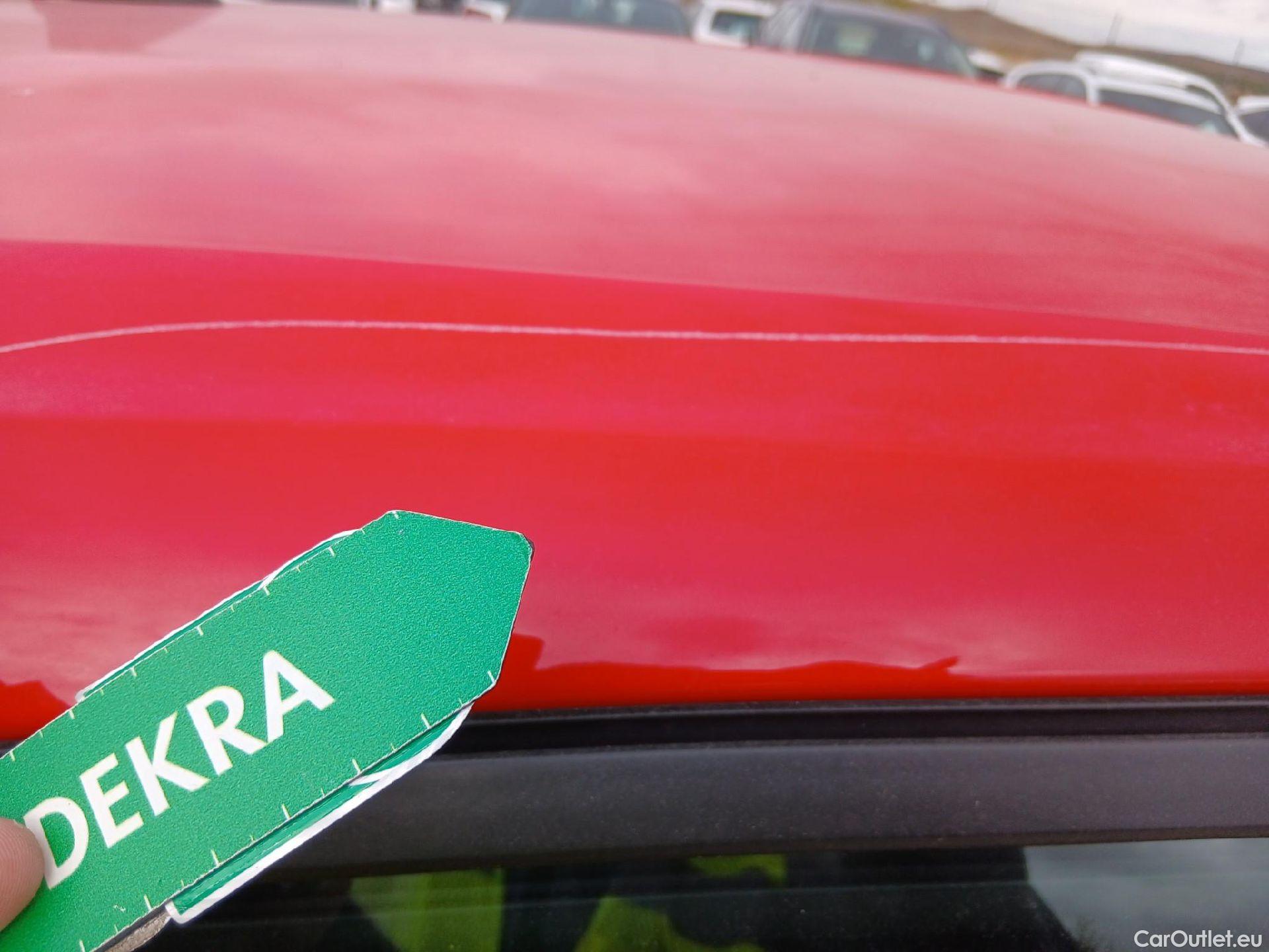  Ford  Focus FORD  / 2018 / 5P / berlina con portón 1.5 Ecoblue 70kW Trend+ #31