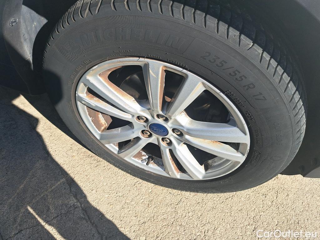  Ford  Kuga FORD  / 2016 / 5P / todoterreno 1.5 EcoBoost 88kW 4x2 Trend+ (CX) #9