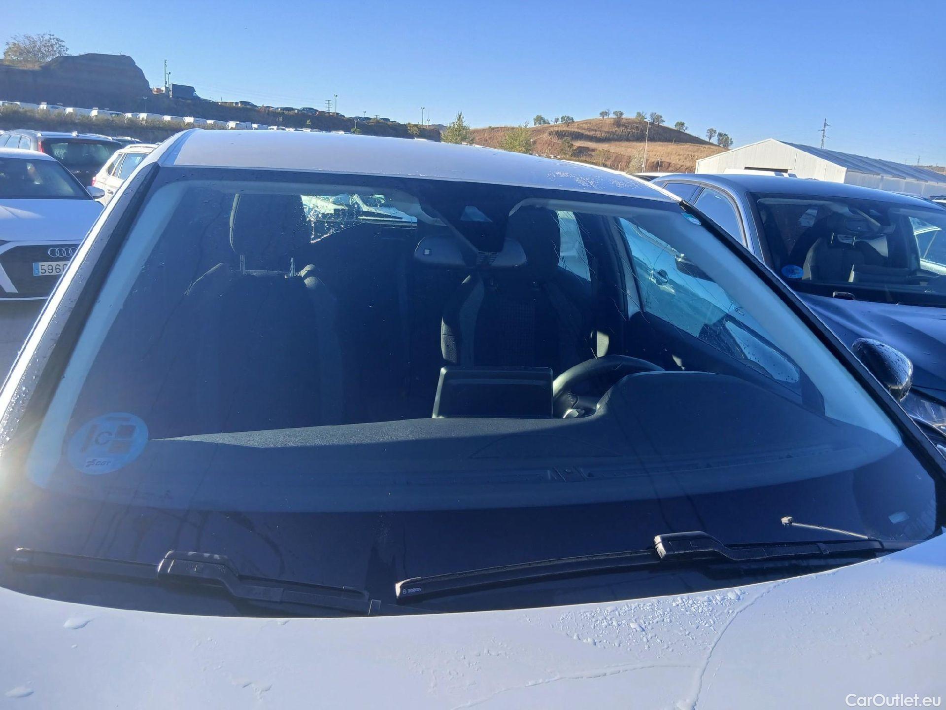 Peugeot  3008  Active Pack 1.5 HDi 130CV AT8 E6d #8