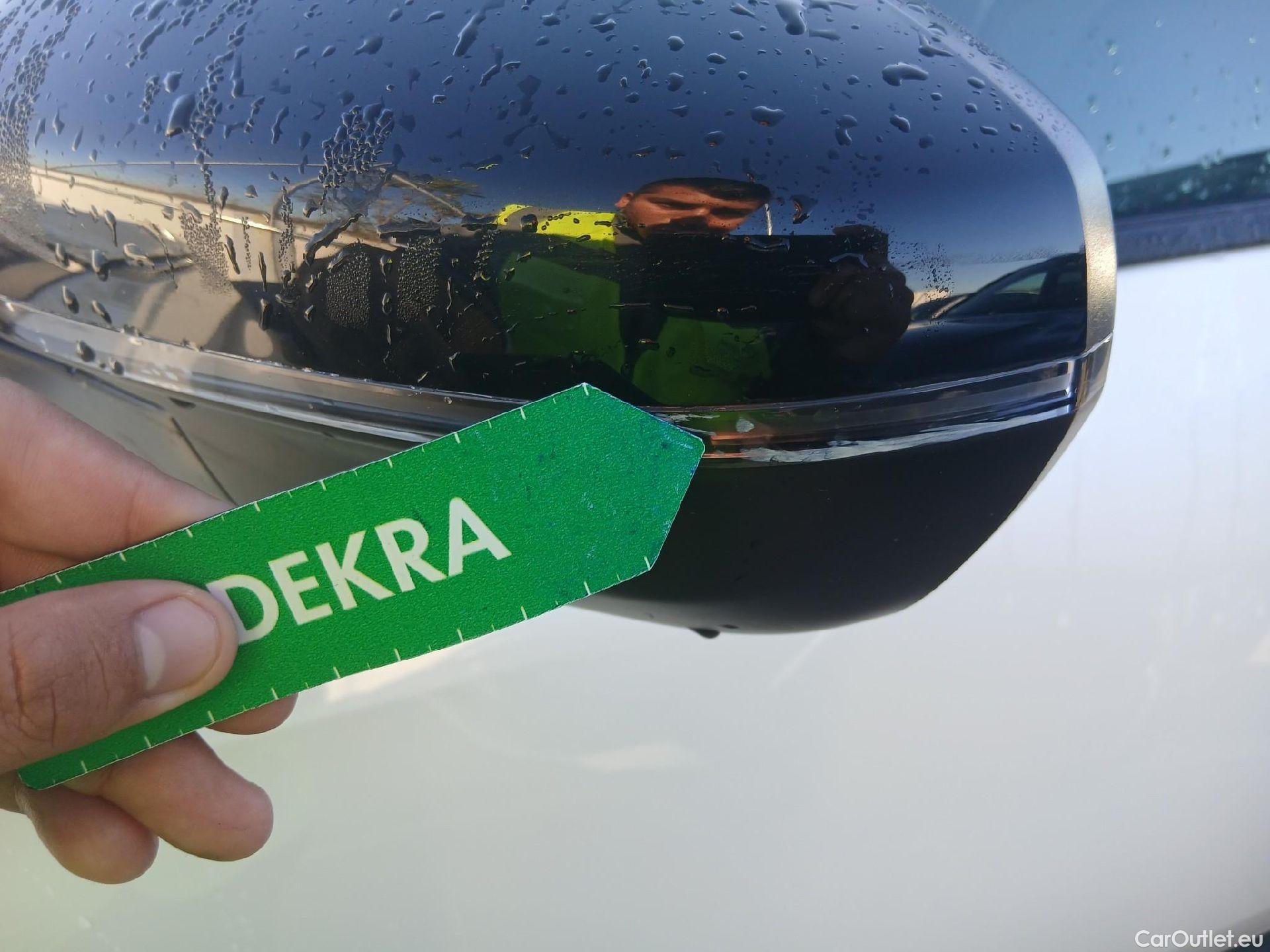 Peugeot  3008  Active Pack 1.5 HDi 130CV AT8 E6d #11