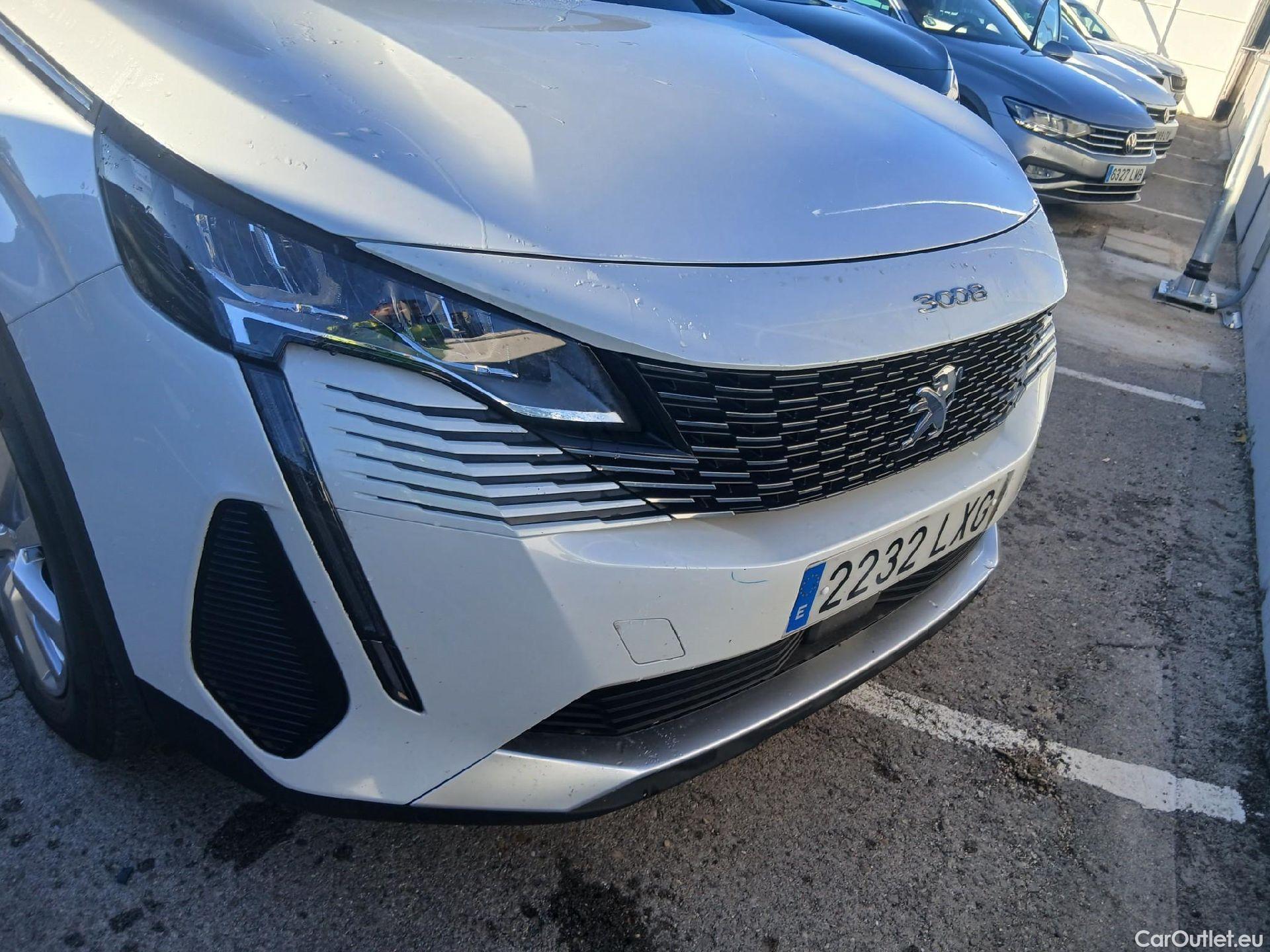 Peugeot  3008  Active Pack 1.5 HDi 130CV AT8 E6d #4