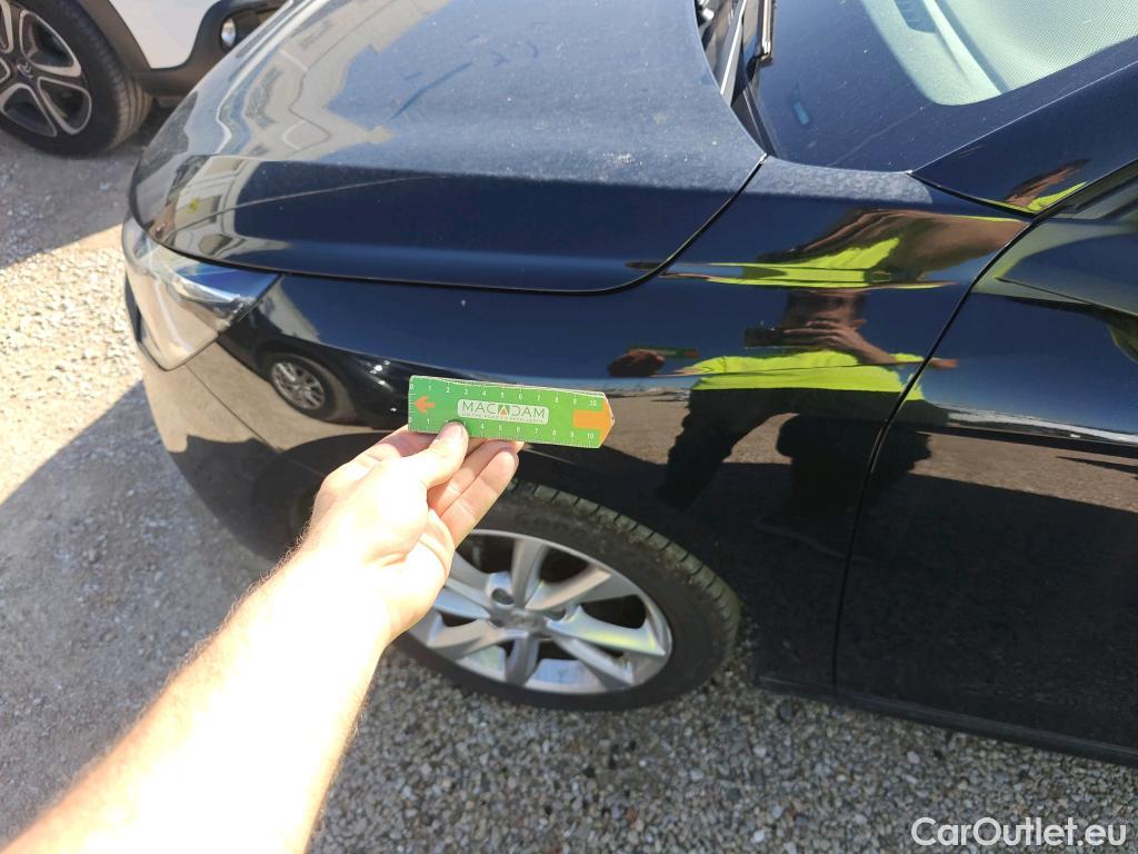  Opel  Corsa OPEL  / 2019 / 5P / berlina con portón 1.5D DT 74kW (100CV) Edition #59