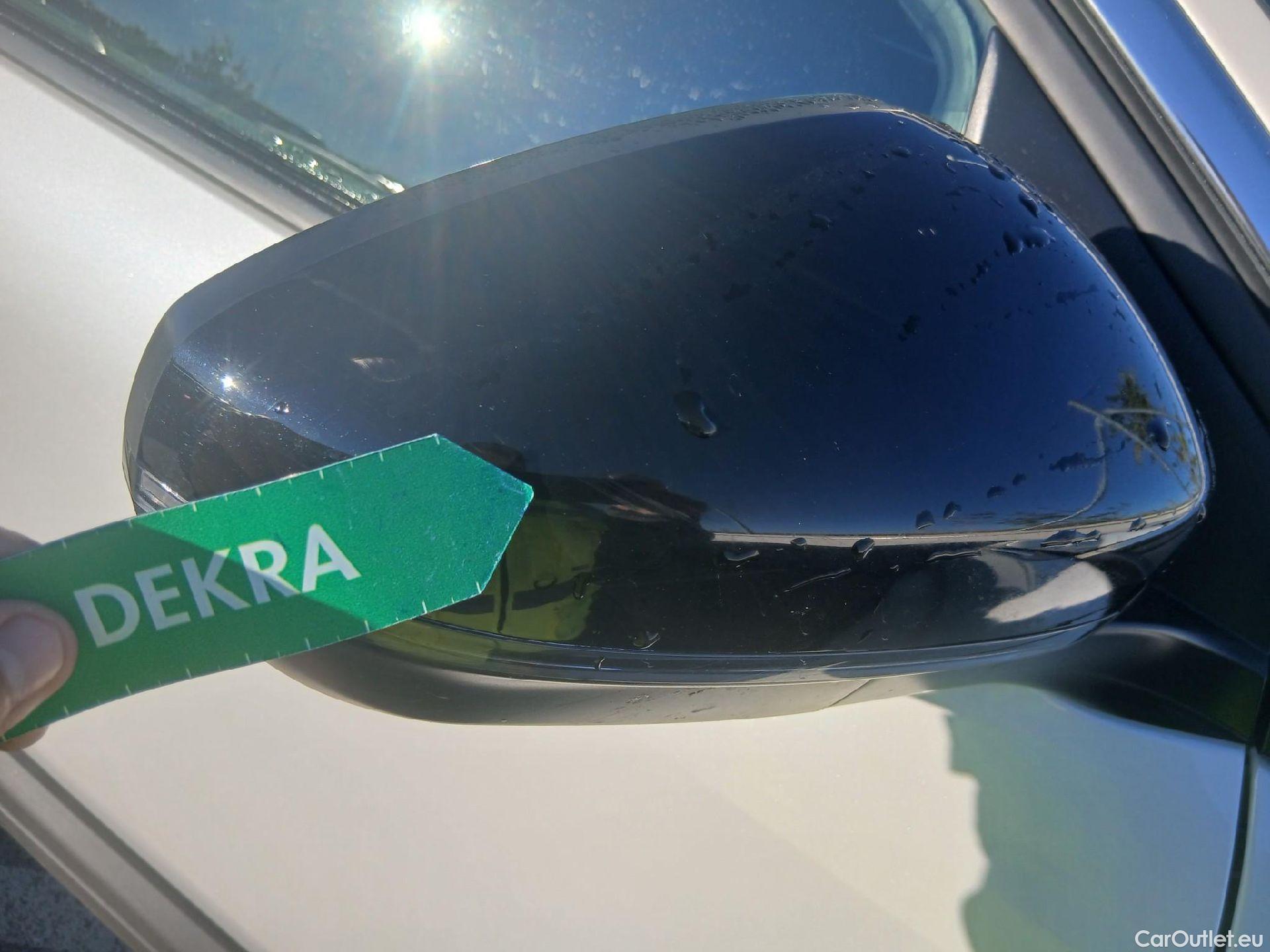 Peugeot  3008  Active Pack 1.5 HDi 130CV AT8 E6d #25