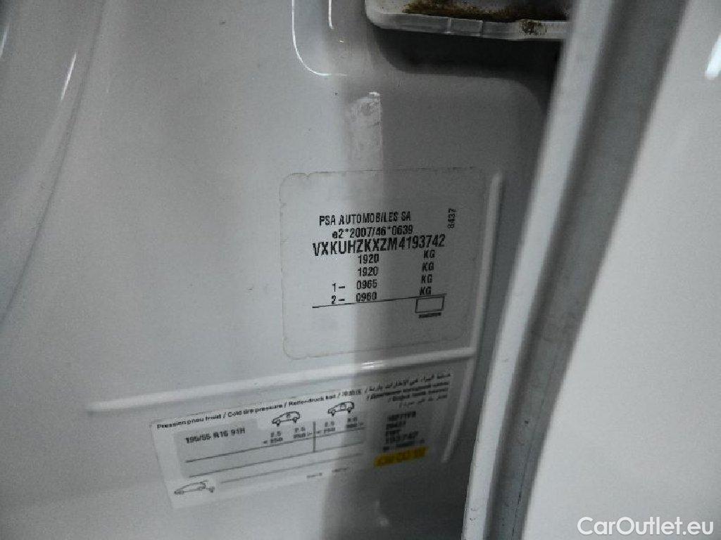 Opel  Corsa  F e Edition 50kWh #5