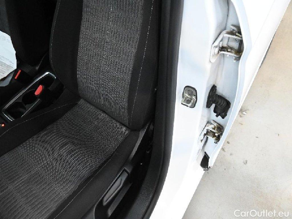 Opel  Corsa  F e Edition 50kWh #17