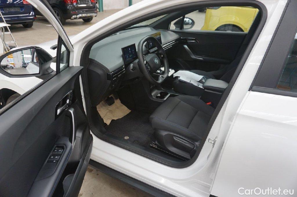 MG  EHS MG MG4 Standard 5d 125kW #4