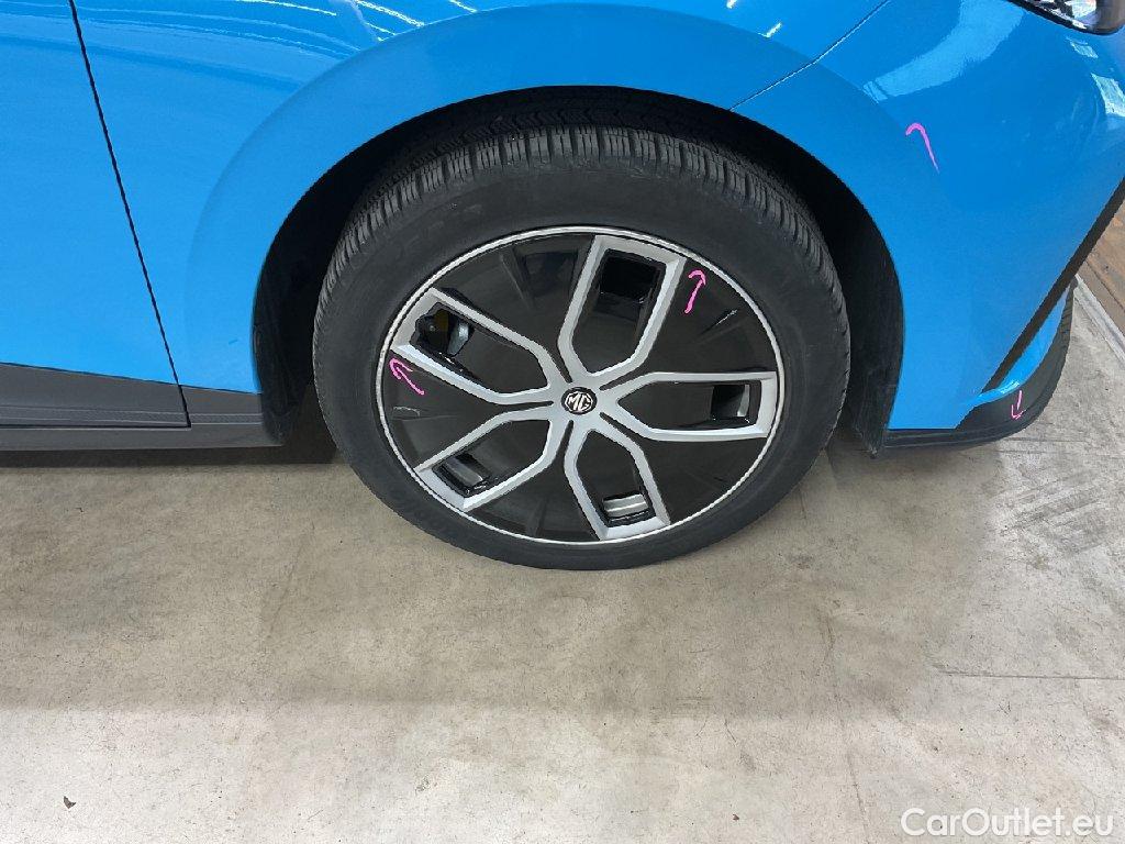 MG  4 MG MG Luxury 5d 150kW #49