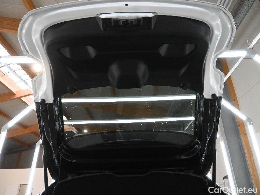 Opel  Corsa  F e Edition 50kWh #61