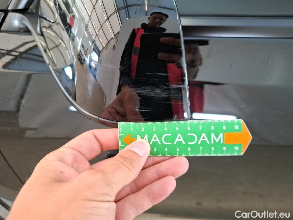  Tesla  Model Y TESLA  / 2020 / 5P / SUV Grande Autonomie Dual-Motor AWD #10