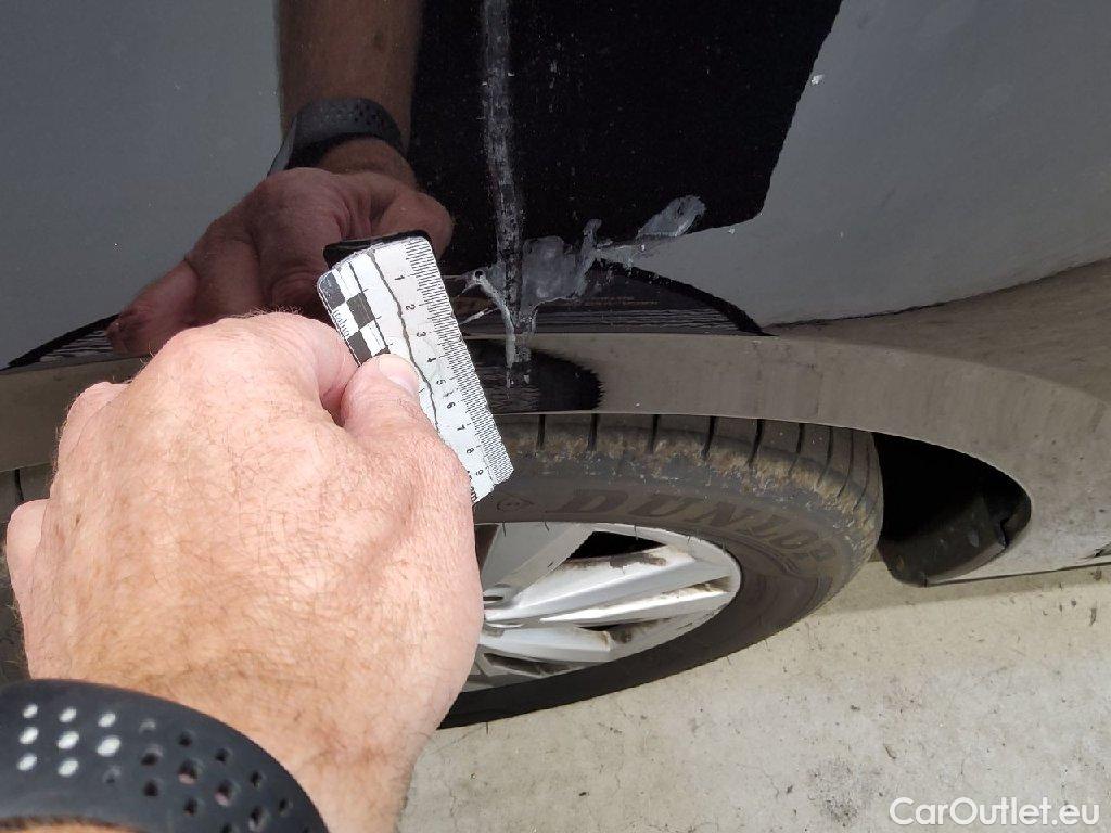 Volkswagen  Touran  Comfortline BMT/Start-Stopp 2.0 TDI 110KW AT7 E6d #53