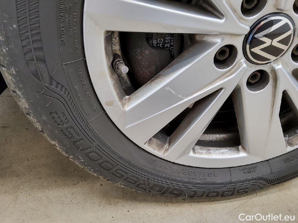 Volkswagen  Touran  Comfortline BMT/Start-Stopp 2.0 TDI 110KW AT7 E6d #59