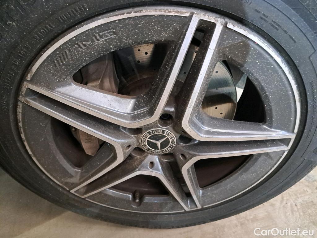  Mercedes  G-Klasee MERCEDES-BENZ GLC Coupe / 2019 / 5P / Coupé GLC 300 e AMG Line 4Matic #10