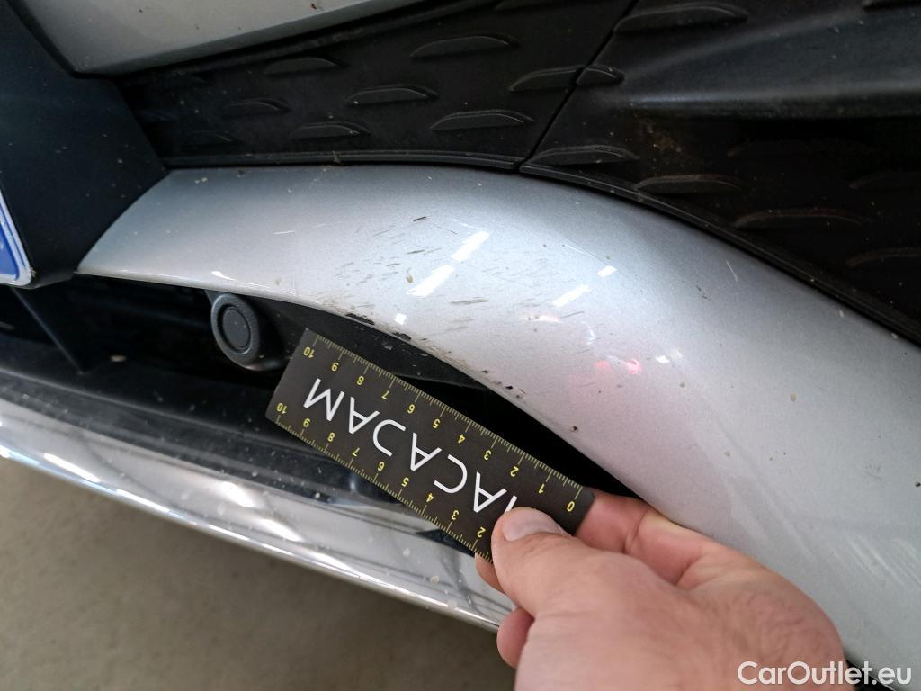  Mercedes  G-Klasee MERCEDES-BENZ GLC Coupe / 2019 / 5P / Coupé GLC 300 e AMG Line 4Matic #4