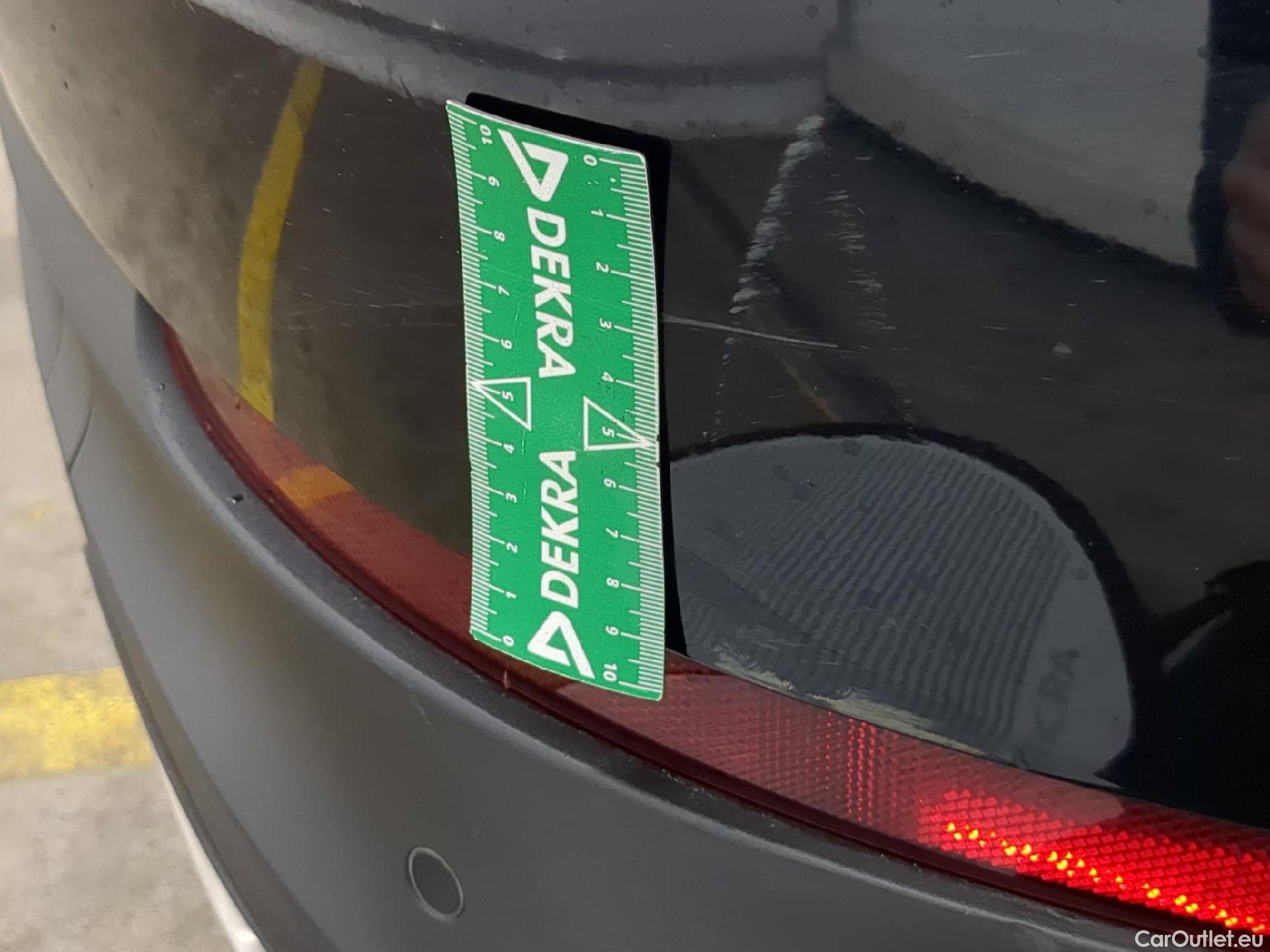  Porsche  Cayenne  E-Hybrid 3.0 460CV BVA8 E6d #38