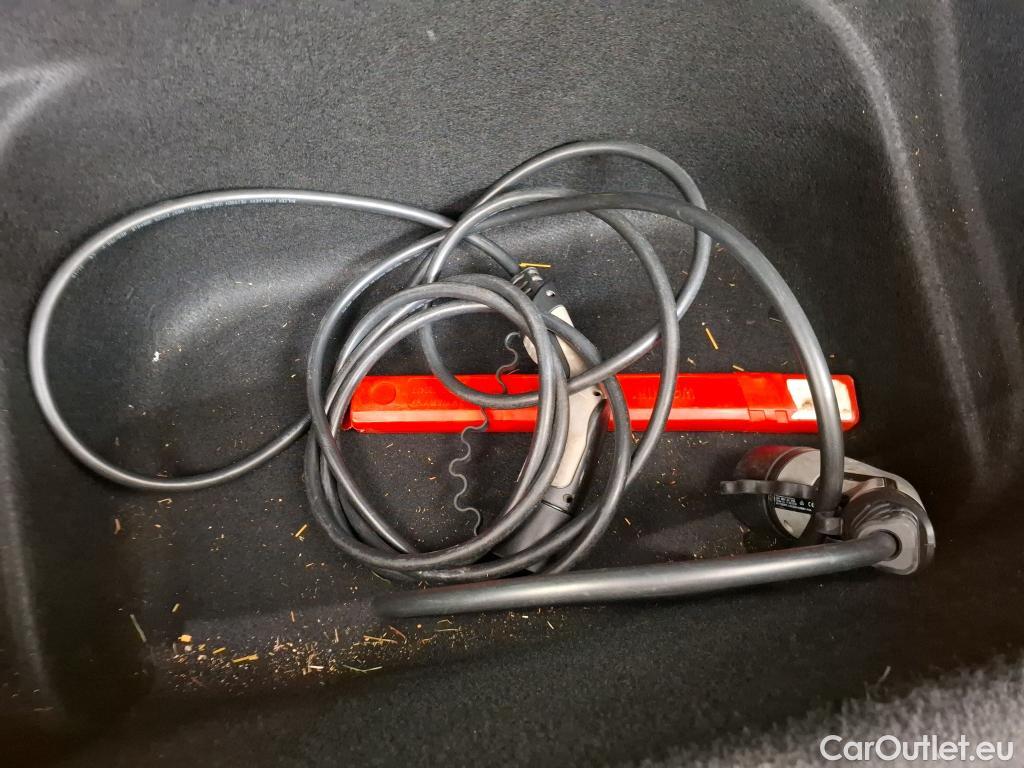  Tesla  Model Y TESLA  / 2020 / 5P / SUV Performance Dual Motor AWD #6