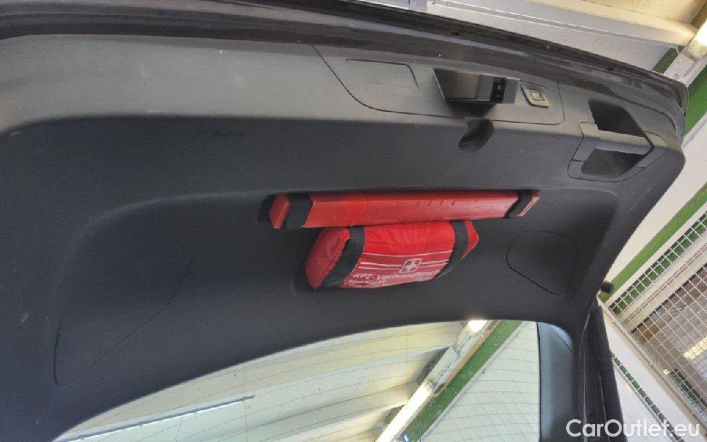 Opel  Insignia  B Sports Tourer Business 2.0 CDTI 128KW AT8 E6d #51