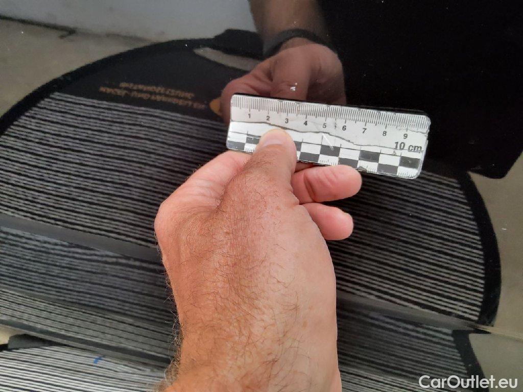 Volkswagen  Touran  Comfortline BMT/Start-Stopp 2.0 TDI 110KW AT7 E6d #30