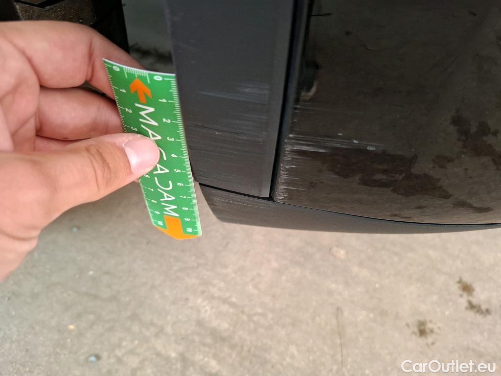  Tesla  Model Y TESLA  / 2020 / 5P / SUV Grande Autonomie Dual-Motor AWD #18