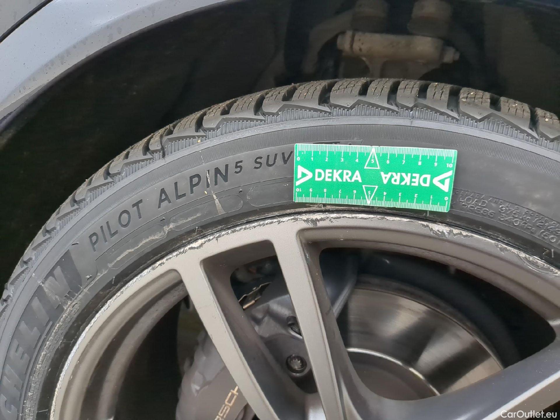  Porsche  Cayenne  E-Hybrid 3.0 460CV BVA8 E6d #6