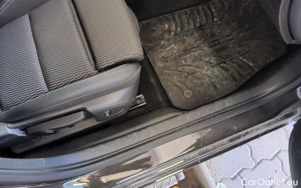 Opel  Insignia  B Sports Tourer Business 2.0 CDTI 128KW AT8 E6d #22