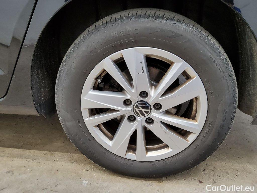 Volkswagen  Touran  Comfortline BMT/Start-Stopp 2.0 TDI 110KW AT7 E6d #60