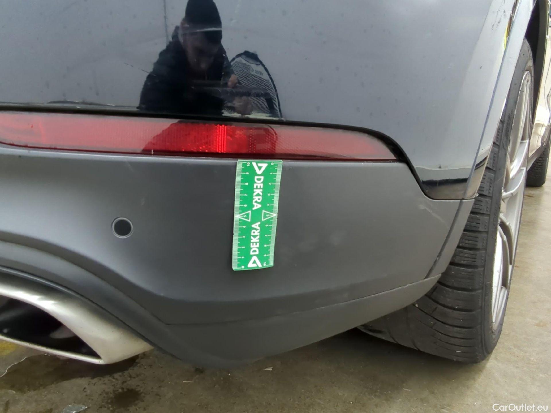  Porsche  Cayenne  E-Hybrid 3.0 460CV BVA8 E6d #40