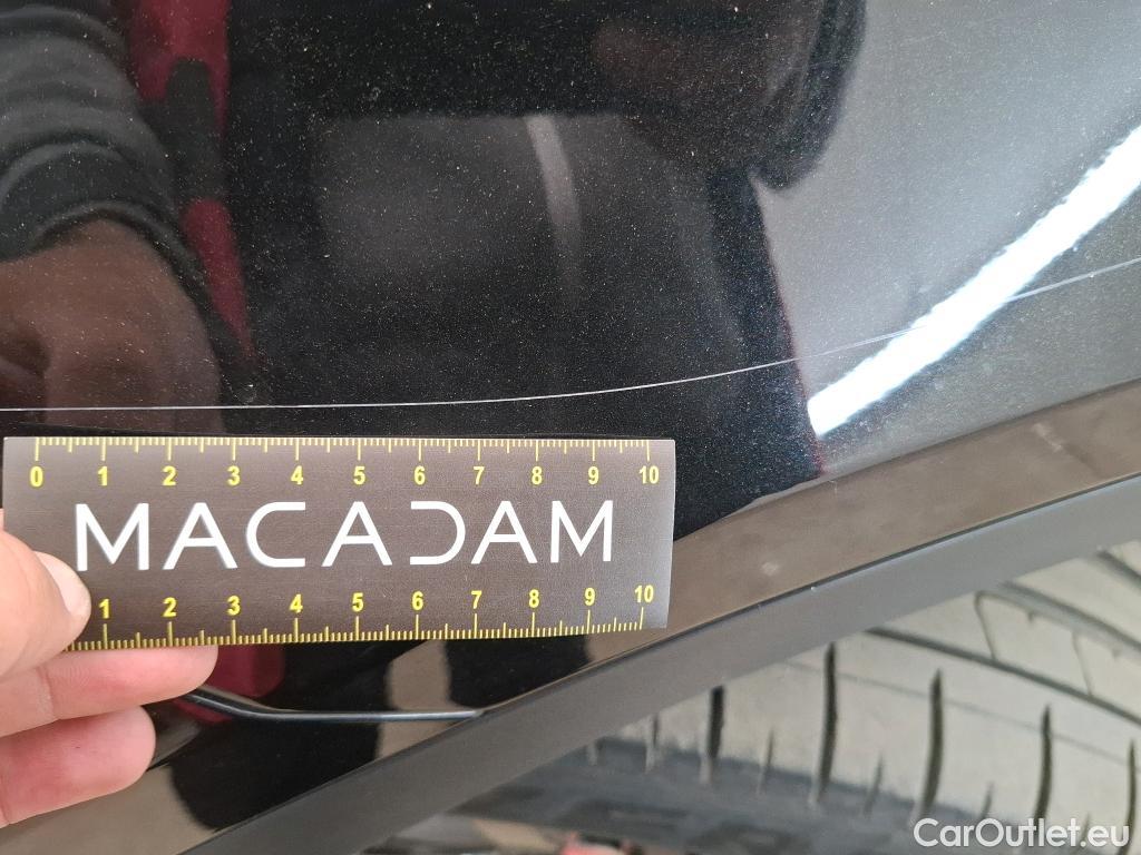 Jaguar  E-PACE JAGUAR  / 2017 / 5P / SUV P300e PHEV BVA AWD R-Dynamic SE #9