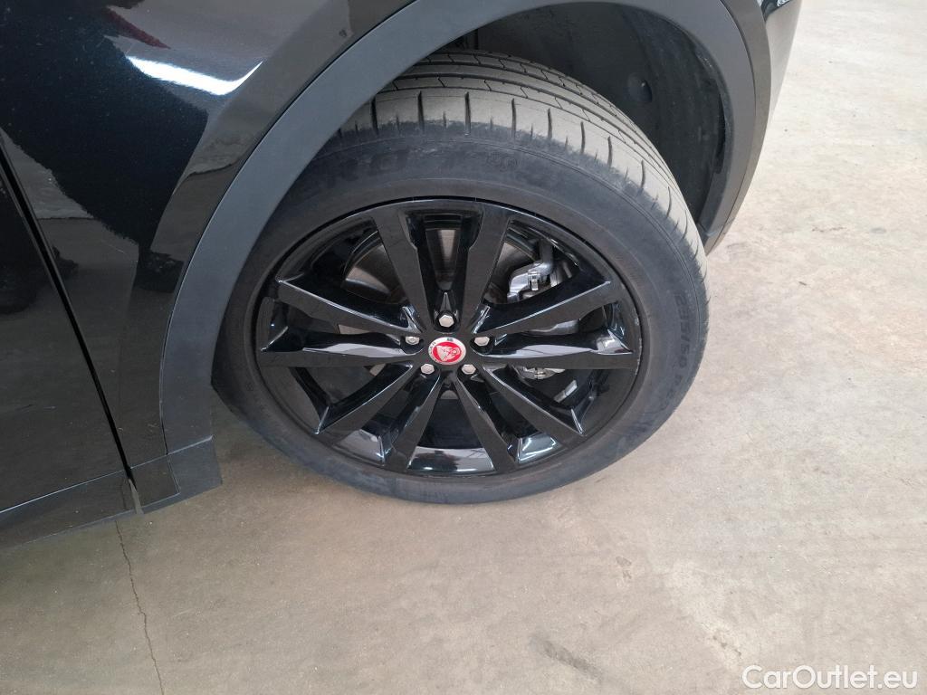 Jaguar  E-PACE JAGUAR  / 2017 / 5P / SUV P300e PHEV BVA AWD R-Dynamic SE #26