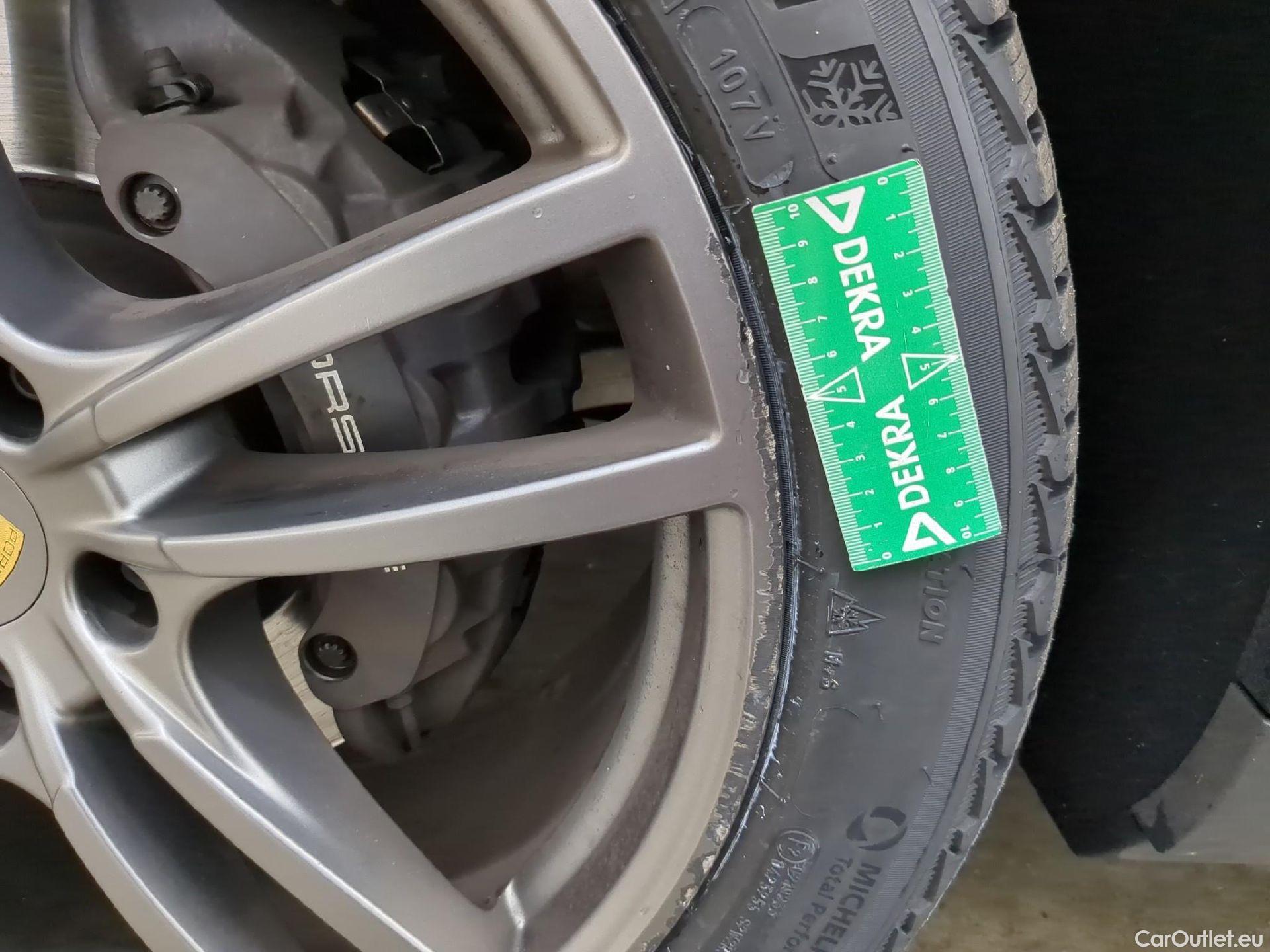  Porsche  Cayenne  E-Hybrid 3.0 460CV BVA8 E6d #10