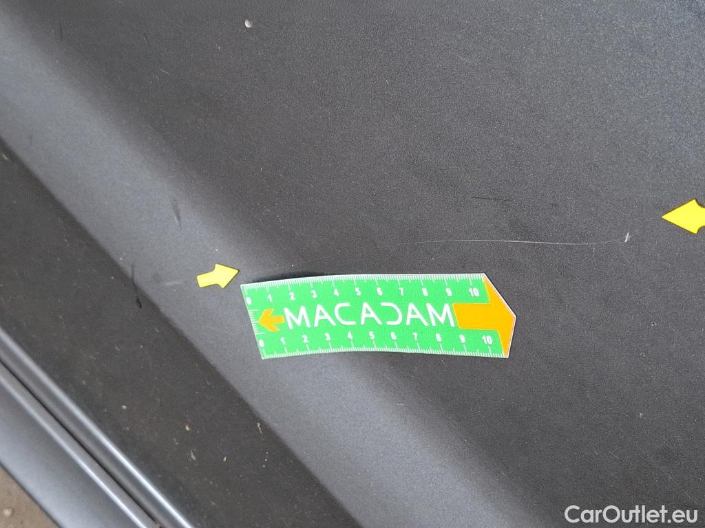 Audi  A3 AUDI  Sportback / 2016 / 5P / Berline 35 TFSI 150 COD S TRONIC S LINE PLUS #5